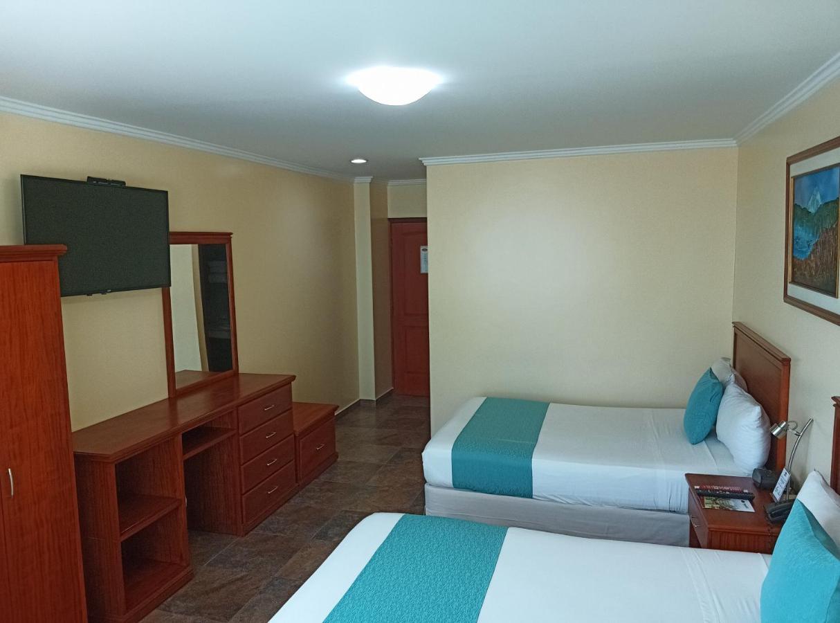 Hotel El Marques Atacames Zewnętrze zdjęcie