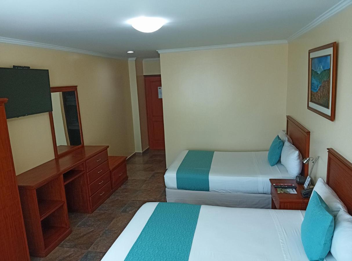Hotel El Marques Atacames Zewnętrze zdjęcie