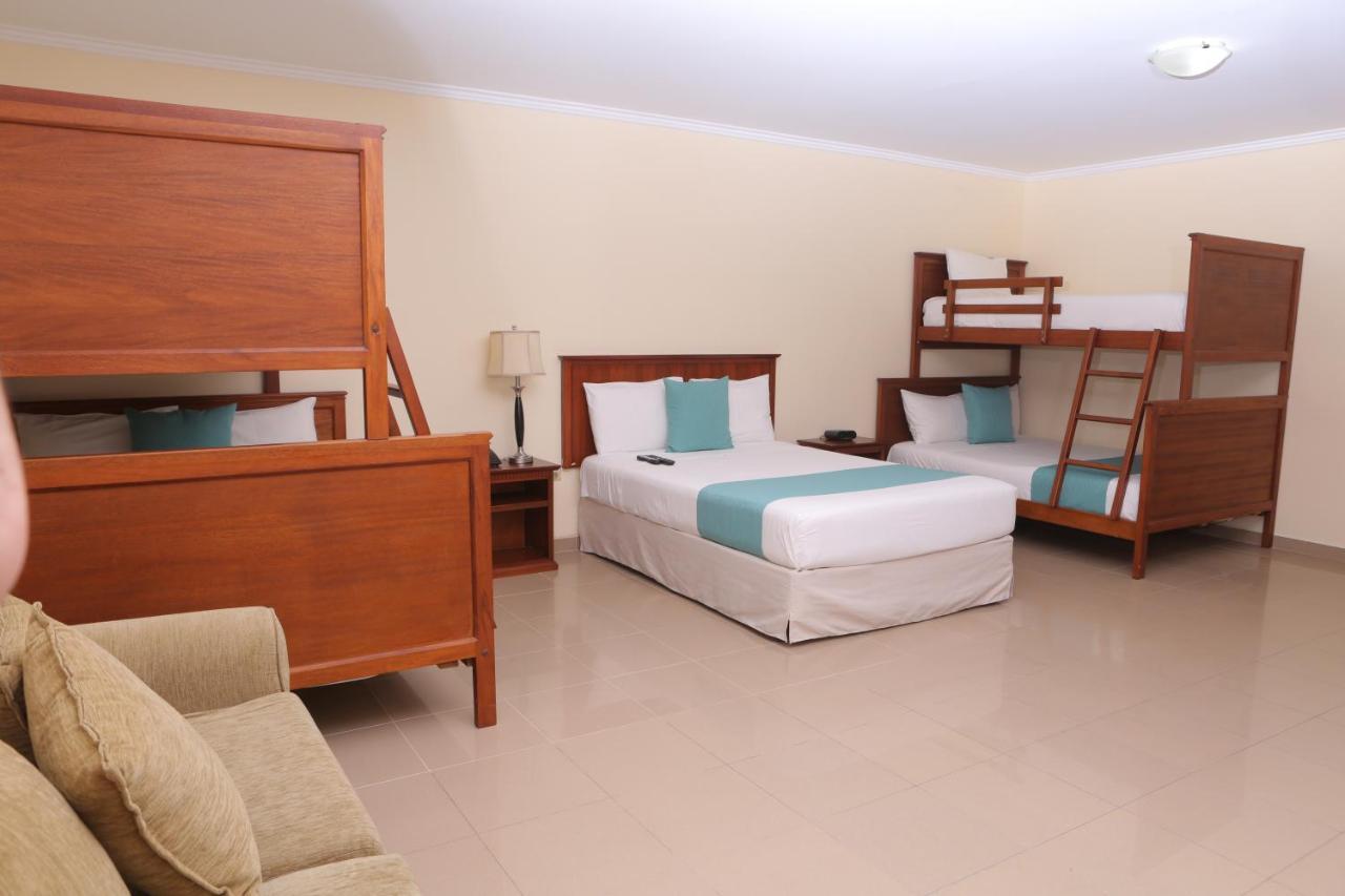 Hotel El Marques Atacames Zewnętrze zdjęcie